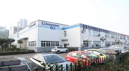 两江湖畔，天然氧吧 翠渝路社区的蝶变之美